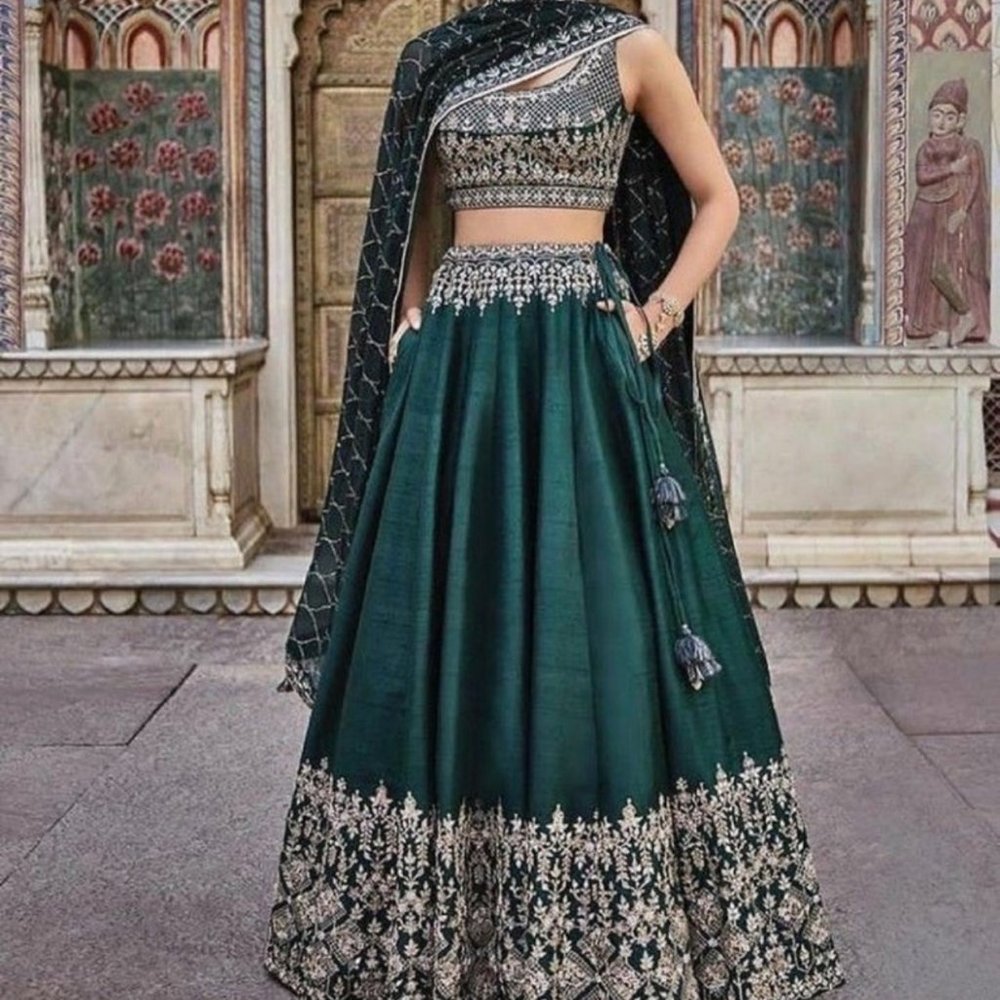 Lehenga Choli; Custom Made; Size 6; Emerald Green